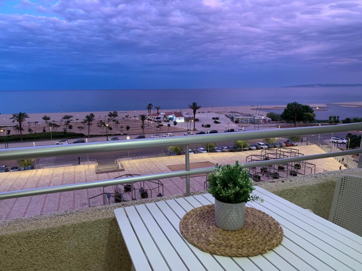 Apartamento Con Vistas Al Mar - Wifi - Aire Acondicionado Емпуриабрава Екстериор снимка